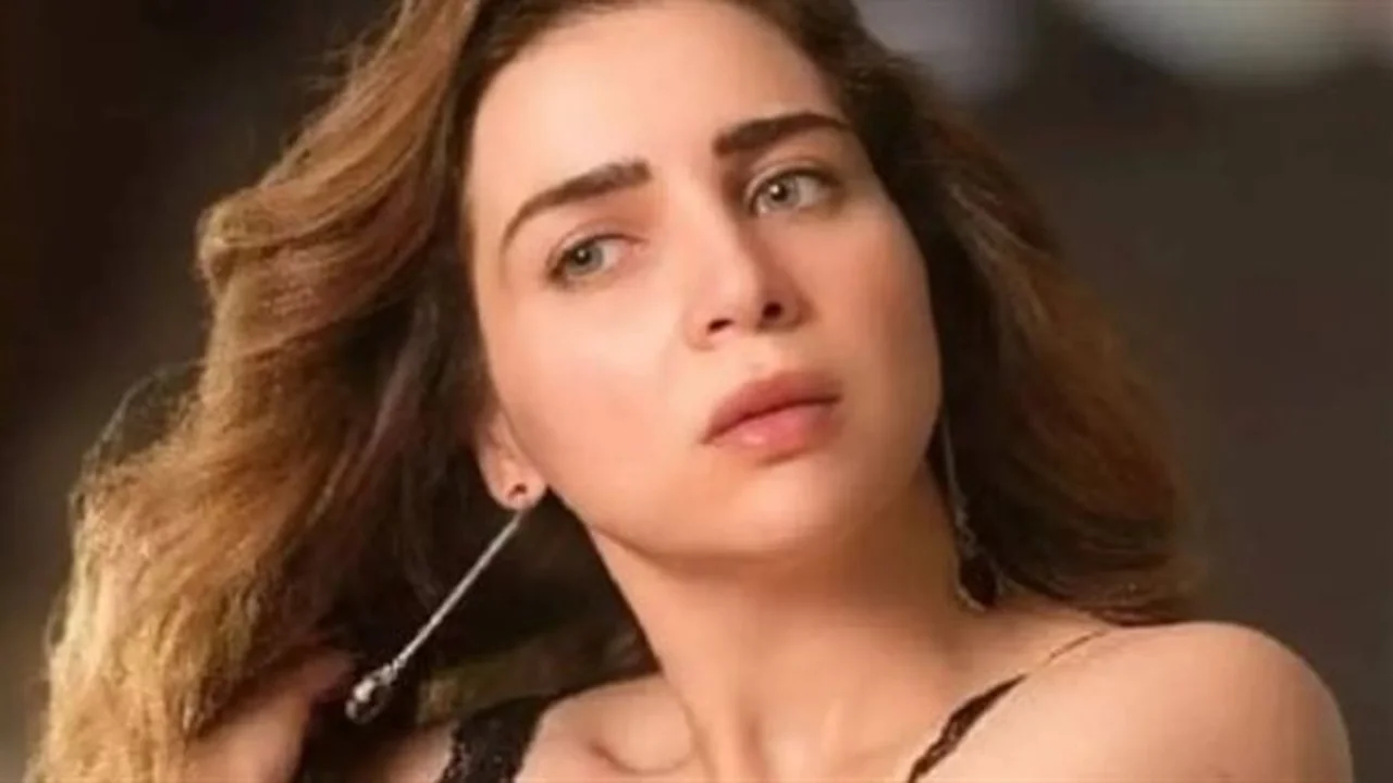 توقعات فنية مذهلة.. مي عز الدين تتصدر نجمات الصف الأول خلال عام 2026